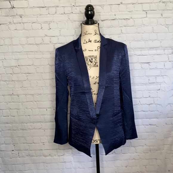 Capulet Navy Blue Satin Boyfriend Blazer NWT Sz M - Picture 1 of 12